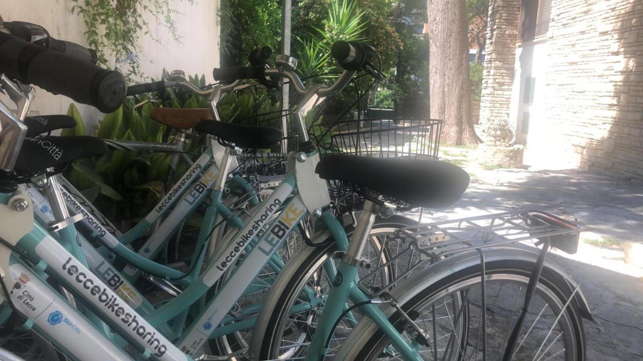 Villa Domus Salento Suites & Rooms Con Parcheggio Privato In Loco 莱切 外观 照片