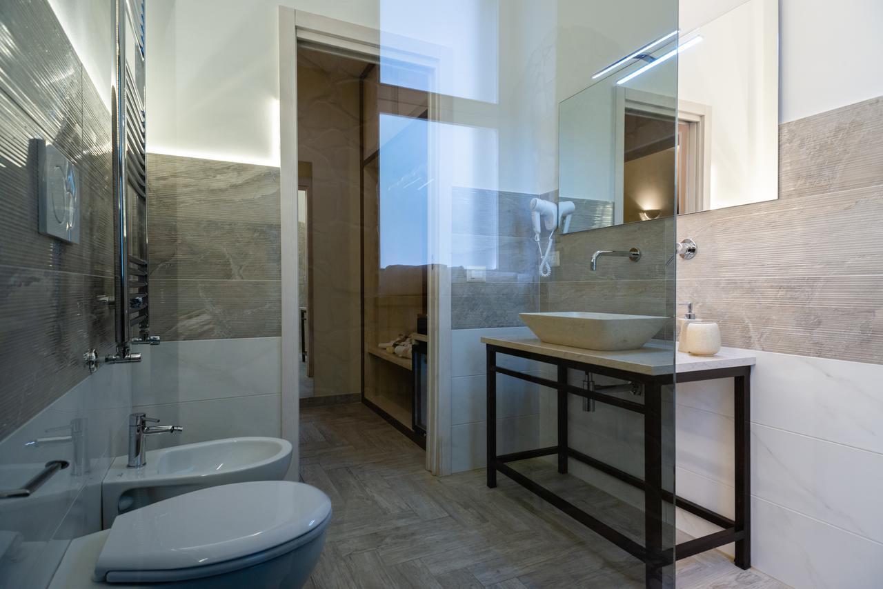 Villa Domus Salento Suites & Rooms Con Parcheggio Privato In Loco 莱切 外观 照片