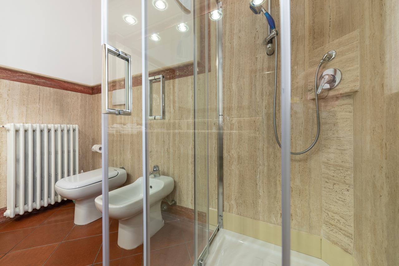 Villa Domus Salento Suites & Rooms Con Parcheggio Privato In Loco 莱切 外观 照片